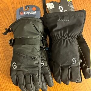 2 youth pair xl black ski gloves with tags - Scott & Gordini
